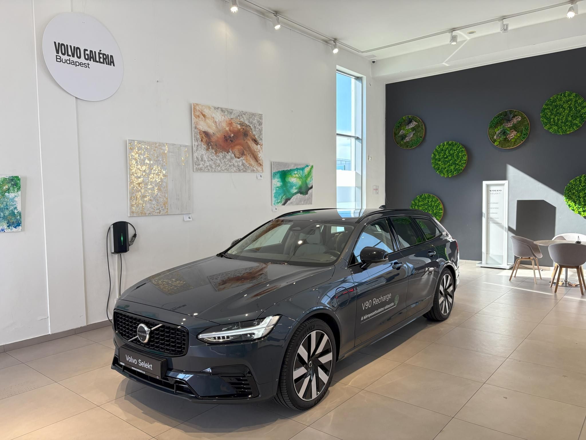 V90 2.0 [T6] Recharge Plus Dark AWD Geartronic 27%-os Áfás. Kiterjesztett garancia
